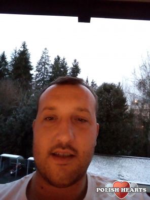 AdrianAdrian888
